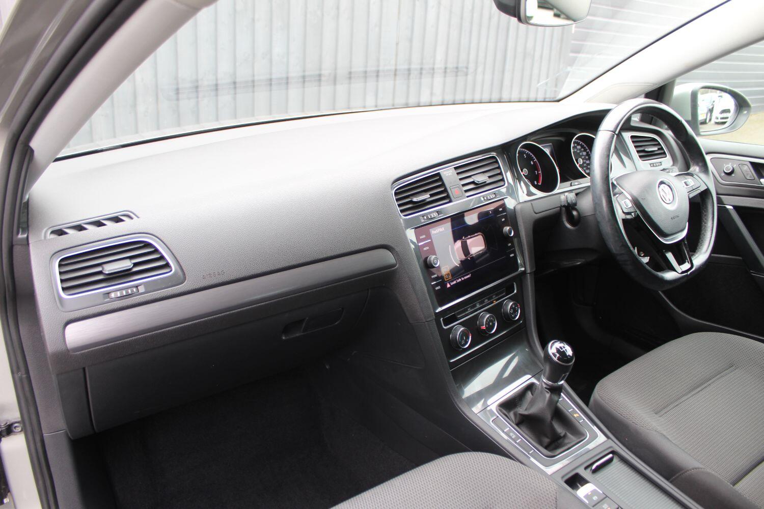 Used Volkswagen Golf 2019 for sale - 76924362: Photo 15