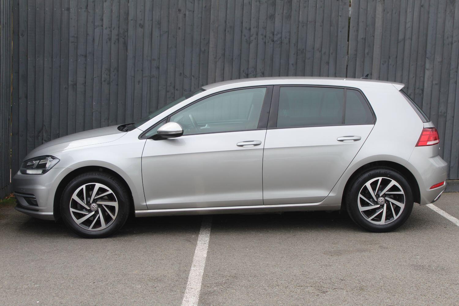 Used Volkswagen Golf 2019 for sale - 76924362: Photo 6