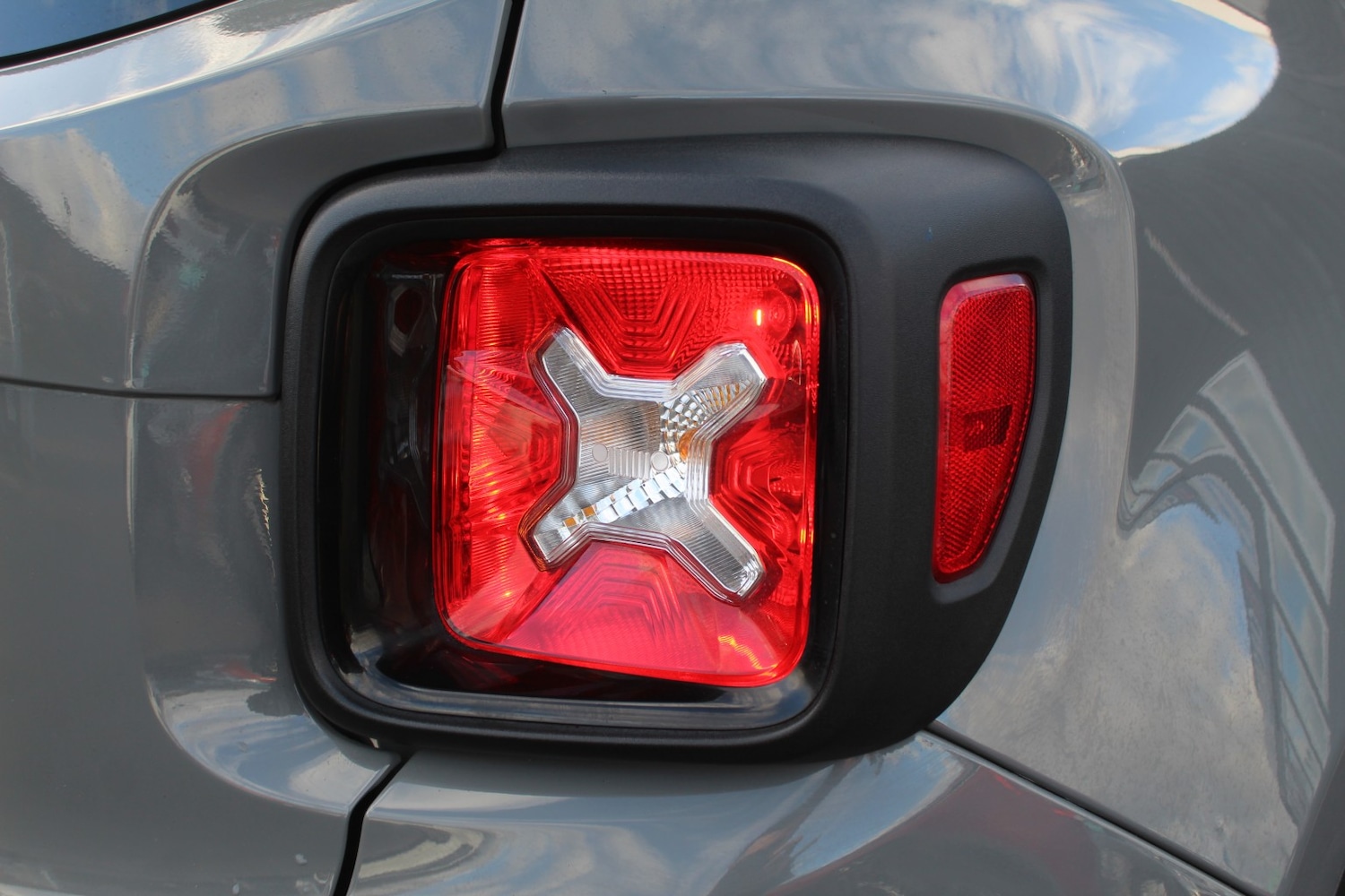 Used Jeep Renegade 2019 for sale - 76924499: Photo 14