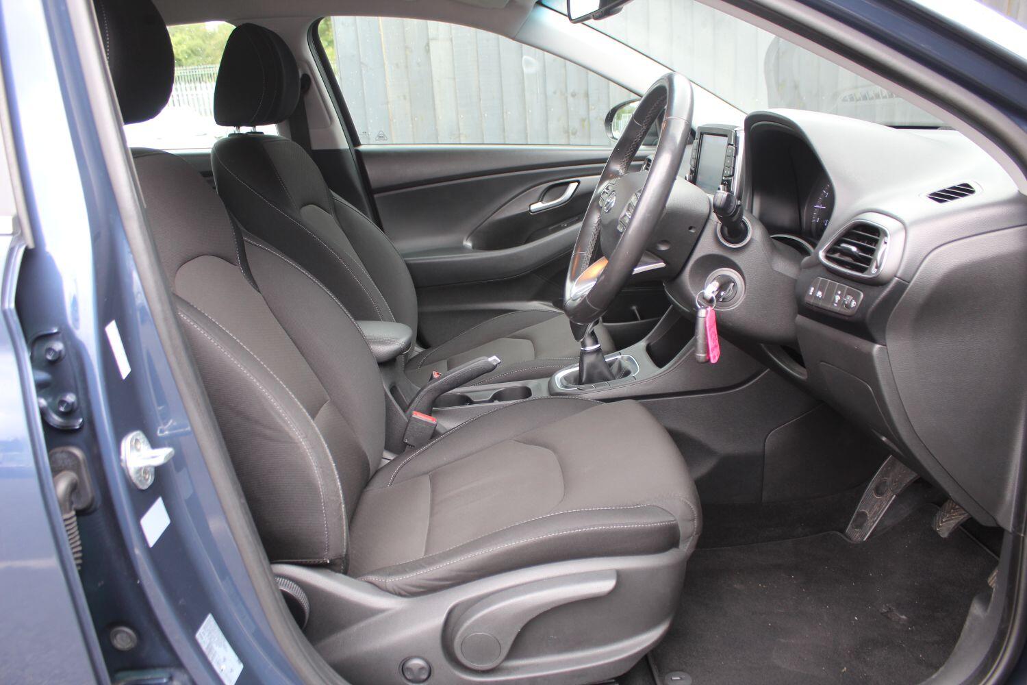 Used Hyundai i30 2017 for sale - 76924440: Photo 10