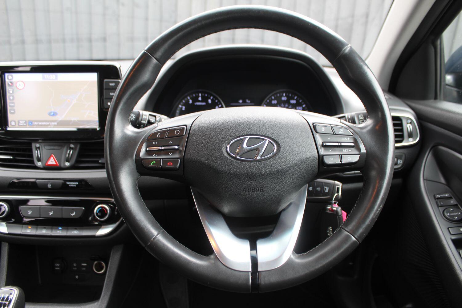 Used Hyundai i30 2017 for sale - 76924440: Photo 19