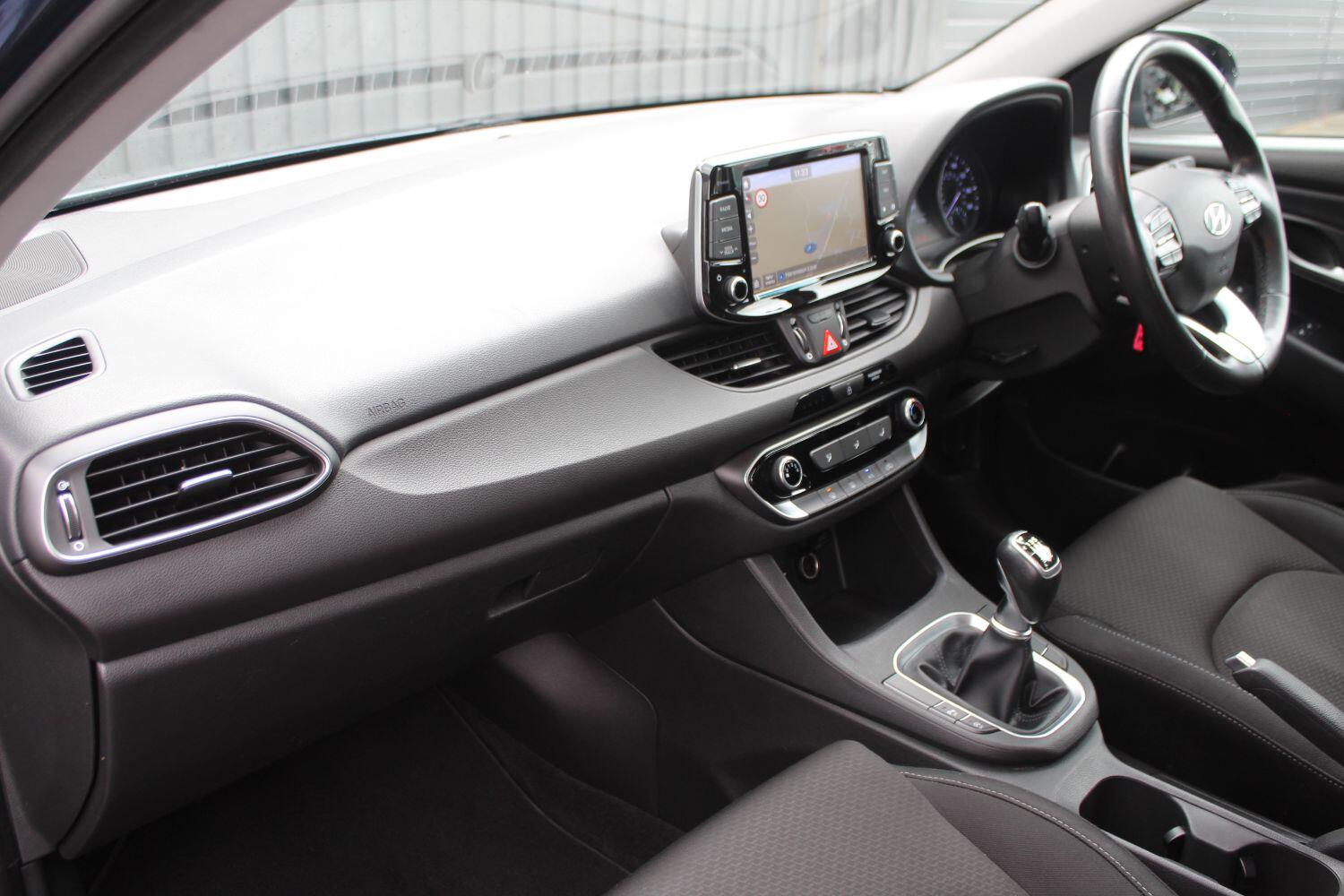 Used Hyundai i30 2017 for sale - 76924440: Photo 20