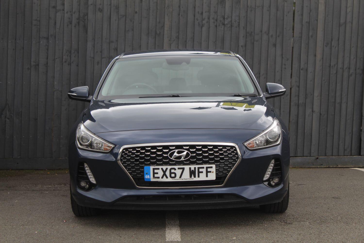 Used Hyundai i30 2017 for sale - 76924440: Photo 3