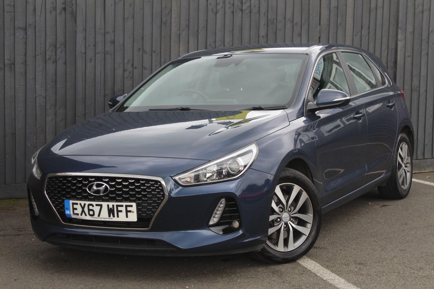Used Hyundai i30 2017 for sale - 76924440: Photo 4