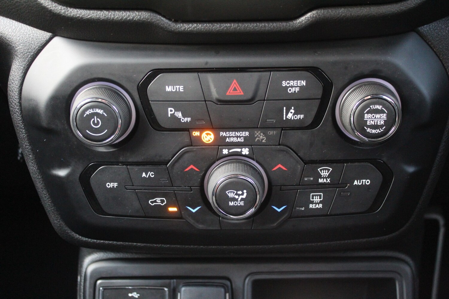 Used Jeep Renegade 2019 for sale - 77707217: Photo 21