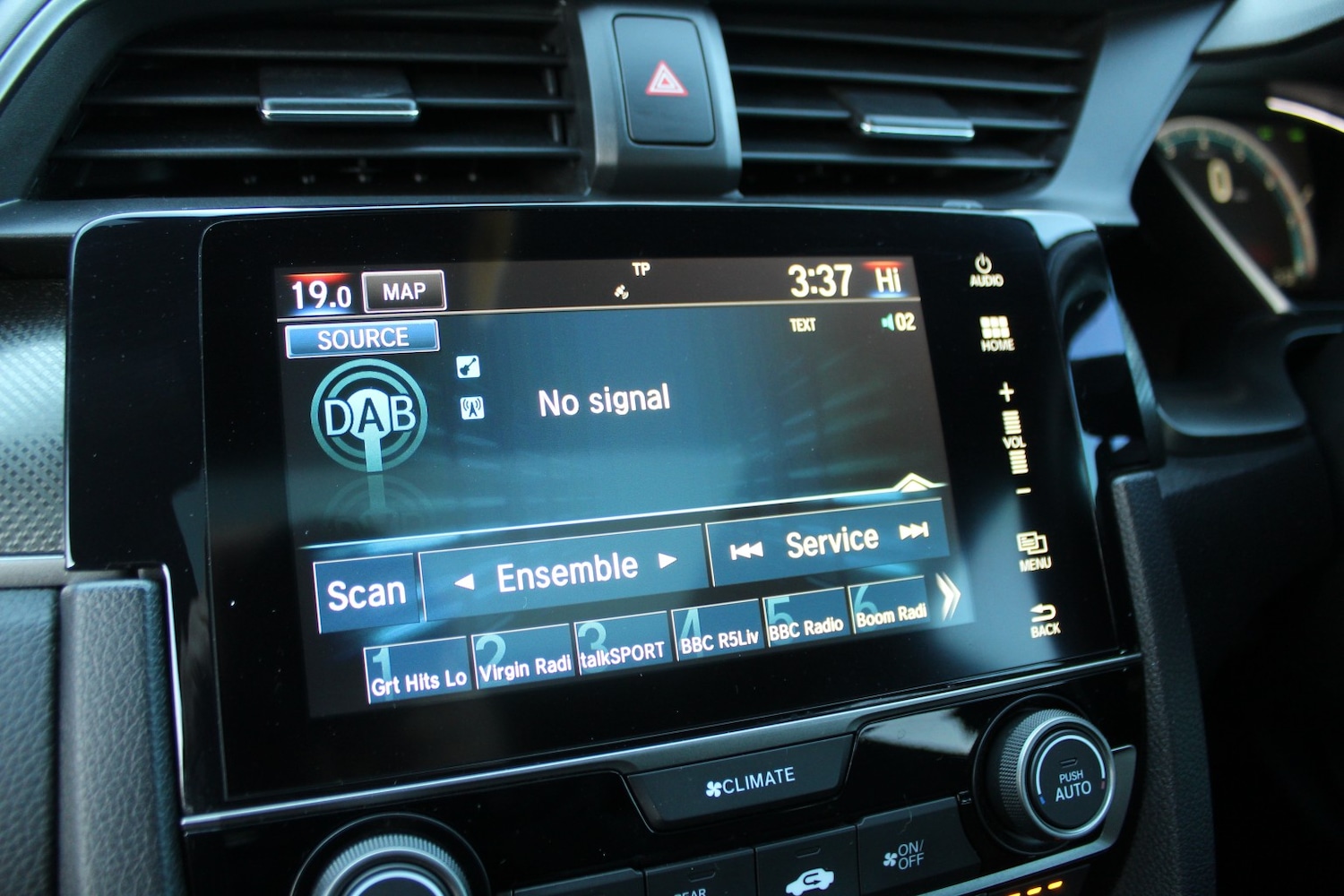 Used Honda Civic 2019 for sale - 77085320: Photo 18