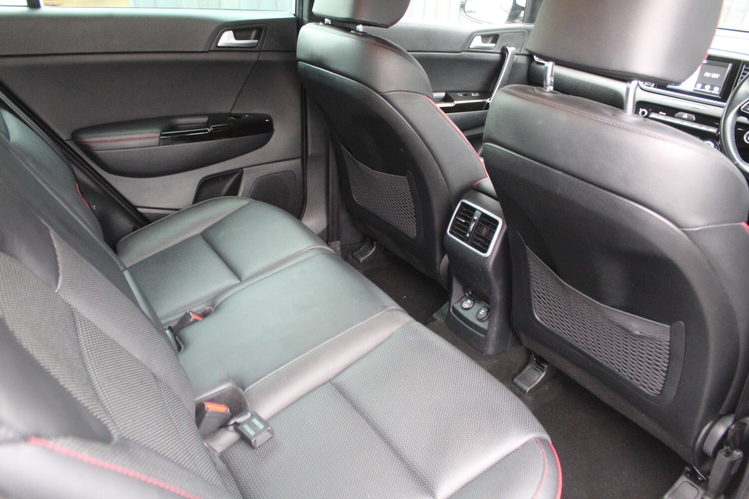 Used Kia Sportage 2018 for sale - 76924367: Photo 12