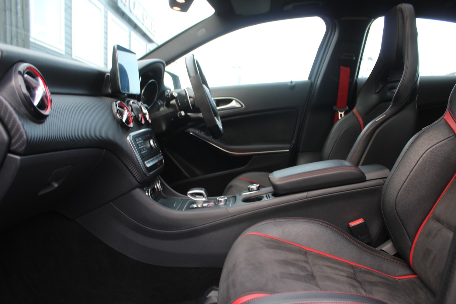 Used Mercedes-Benz A-Class 2017 for sale - 77991633: Photo 24