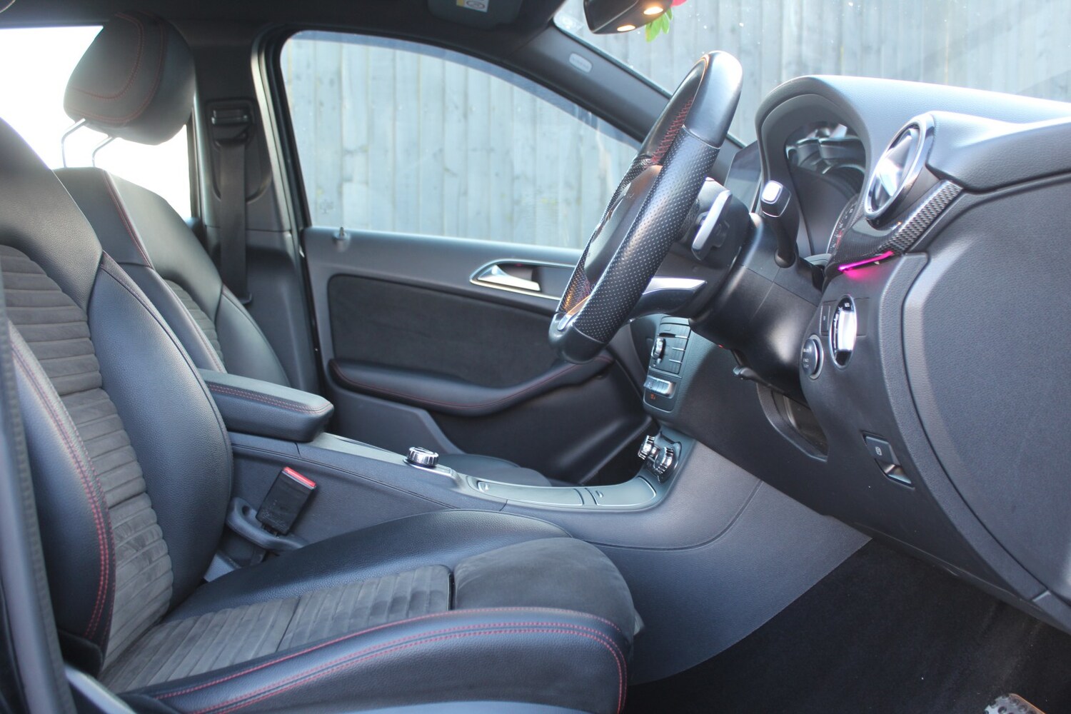 Used Mercedes-Benz B Class 2017 for sale - 77494675: Photo 16