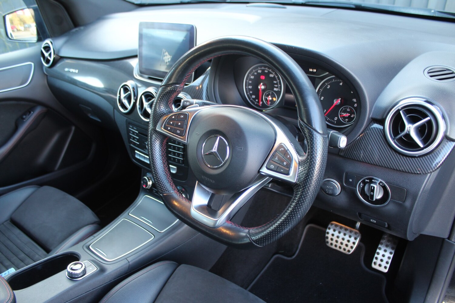 Used Mercedes-Benz B Class 2017 for sale - 77494675: Photo 17