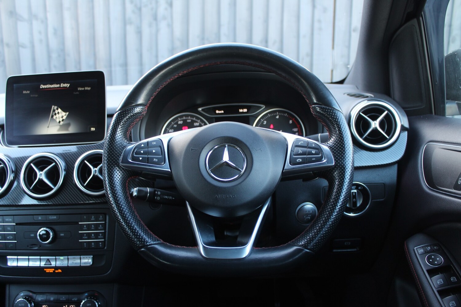 Used Mercedes-Benz B Class 2017 for sale - 77494675: Photo 21