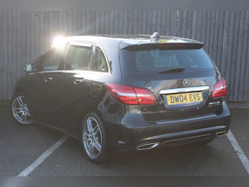 Used Mercedes-Benz B Class 2017 for sale - 77494675: Photo