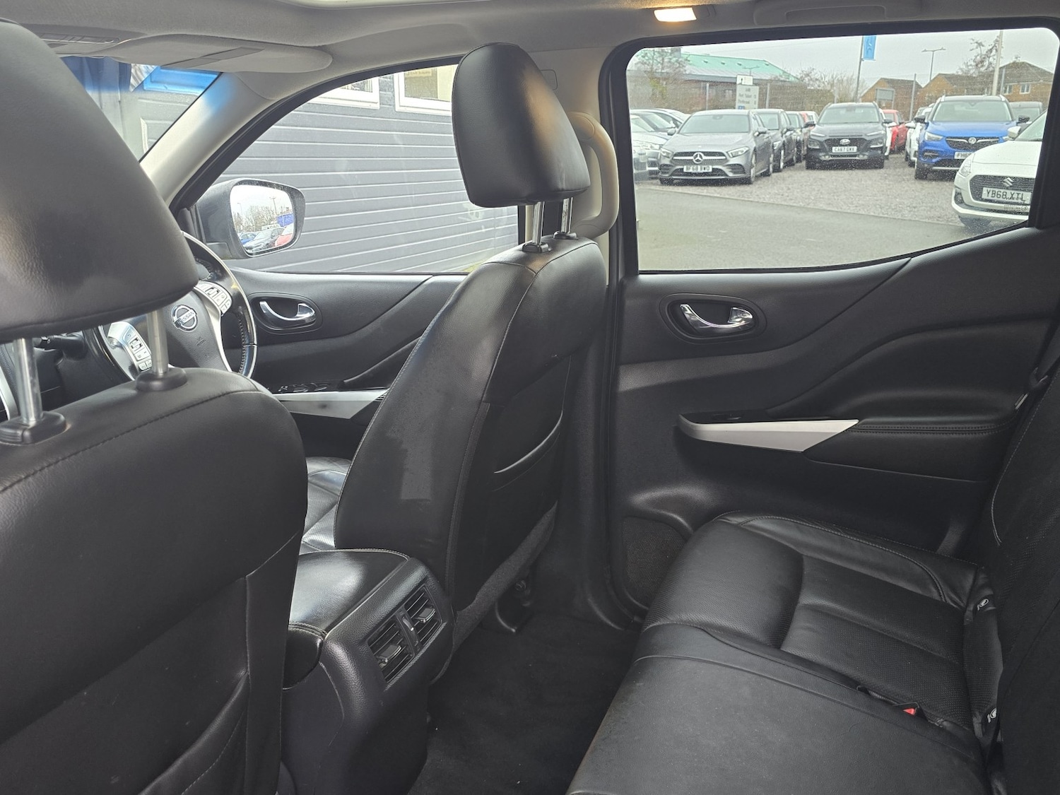 Used Nissan Navara 2016 for sale - 77494865: Photo 19