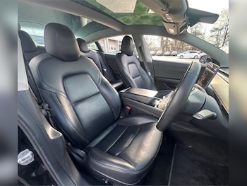 Used Tesla Model 3 2019 for sale - 78145839: Photo