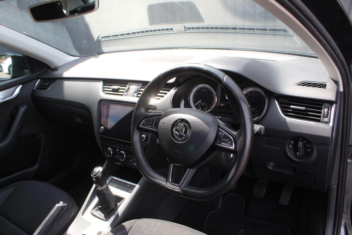 Used Skoda Octavia 2018 for sale - 76924334: Photo 11