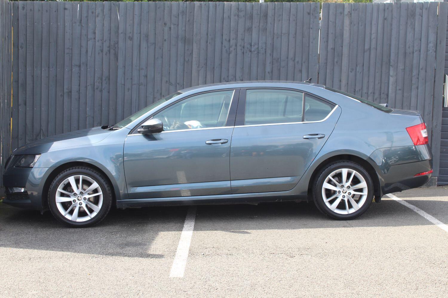 Used Skoda Octavia 2018 for sale - 76924334: Photo 6