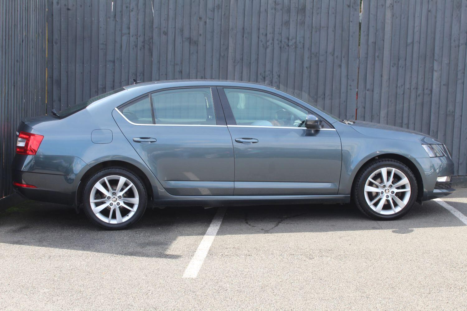 Used Skoda Octavia 2018 for sale - 76924334: Photo 7