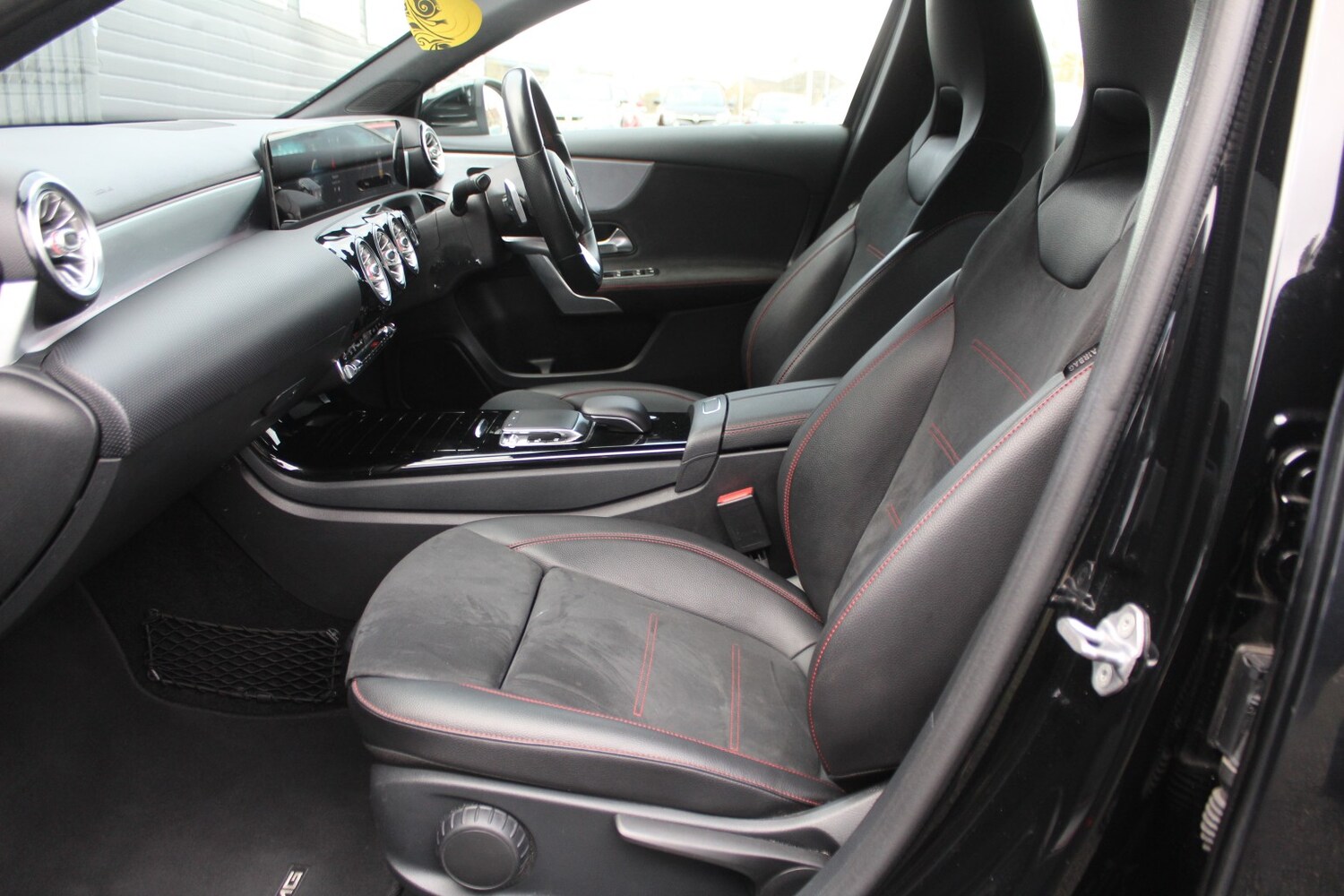 Used Mercedes-Benz A-Class 2018 for sale - 76924311: Photo 14