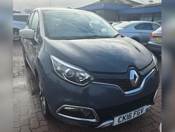 Used Renault Captur 2016 for sale - 77558592: Photo