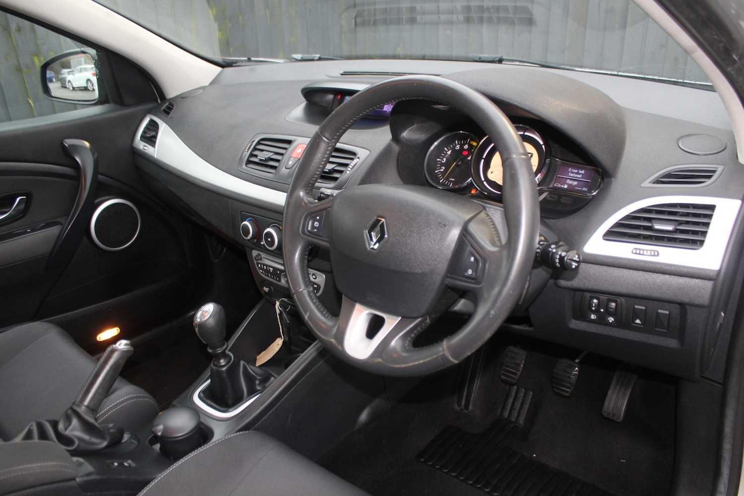 Used Renault Megane 2009 for sale - 77555075: Photo 10