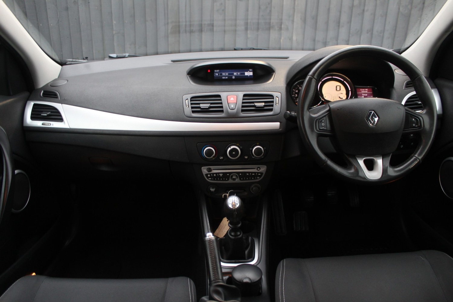 Used Renault Megane 2009 for sale - 77555075: Photo 14