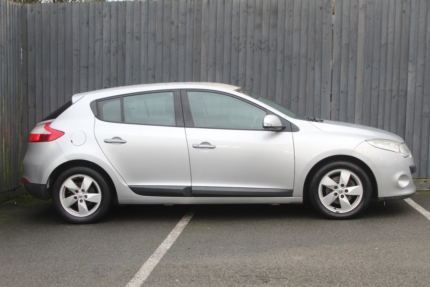 Used Renault Megane 2009 for sale - 77555075: Photo 5