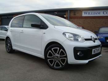 2021 (71) - 1.0 65PS R-Line 5dr
