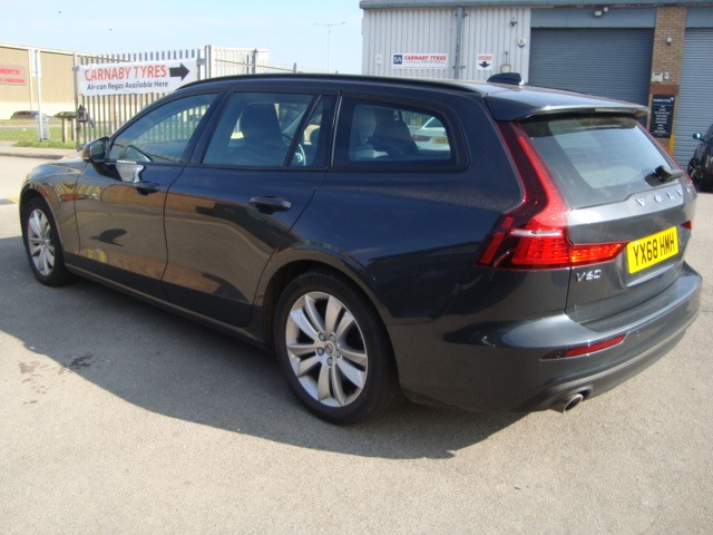 Used Volvo V60 2018 for sale - 76098348: Photo 28
