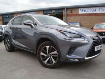 2019 (69) - 300h 2.5 Takumi 5dr CVT [Pan roof]