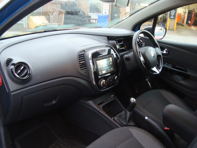 Used Renault Captur 2015 for sale - 76714107: Photo 6