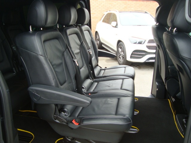 Used Mercedes-Benz V-Class 2022 for sale - 76348670: Photo 21