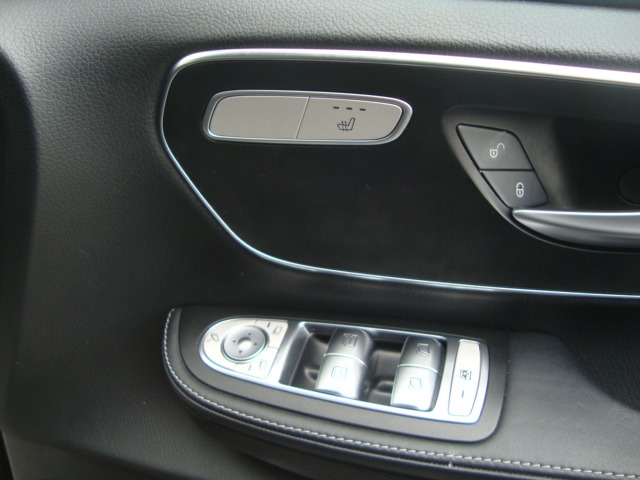 Used Mercedes-Benz V-Class 2022 for sale - 76348670: Photo 23