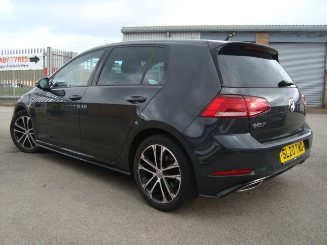 Used Volkswagen Golf 2020 for sale - 76440002: Photo 2