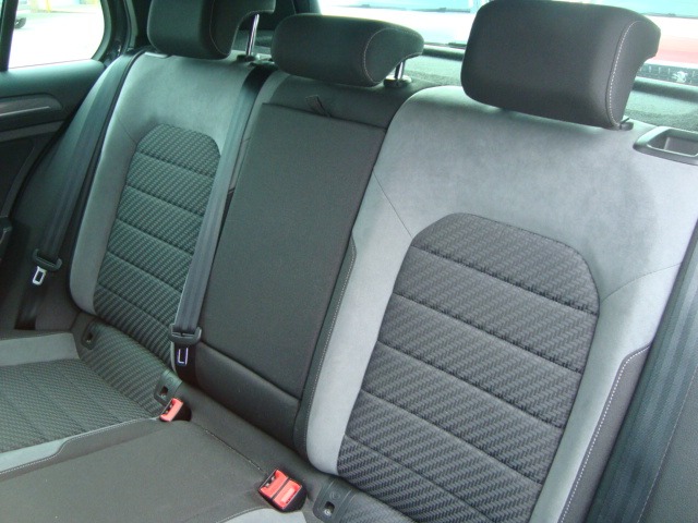 Used Volkswagen Golf 2020 for sale - 76440002: Photo 9