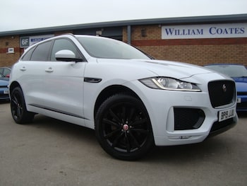 Used Jaguar F-Pace 2019 for sale - 79187789: Photo