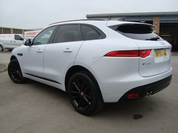 Used Jaguar F-Pace 2019 for sale - 79187789: Photo
