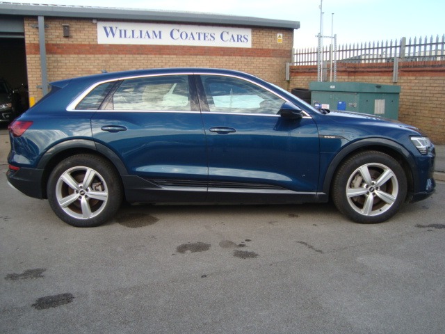 Used Audi e-tron 2021 for sale - 76098856: Photo 32