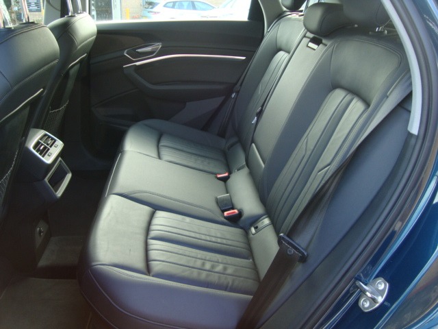 Used Audi e-tron 2021 for sale - 76098856: Photo 9