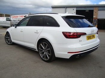 Used Audi A4 2018 for sale - 79400903: Photo