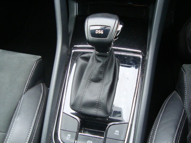 Used Skoda Karoq 2019 for sale - 77453671: Photo 17