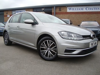 Used Volkswagen Golf 2017 for sale - 75662203: Photo