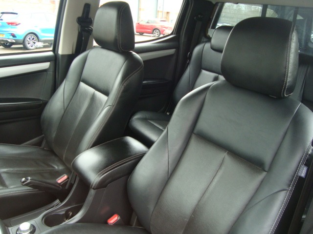 Used Isuzu D-Max 2018 for sale - 77632678: Photo 7