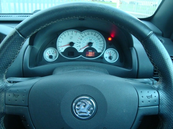 Used Vauxhall Tigra 2009 for sale - 76252792: Photo 13