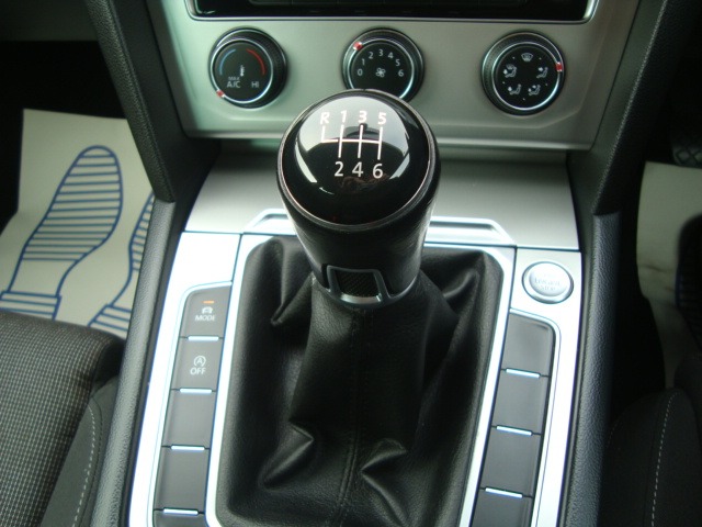 Used Volkswagen Passat 2015 for sale - 77981928: Photo 18