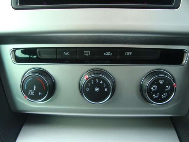 Used Volkswagen Passat 2015 for sale - 77981928: Photo 19