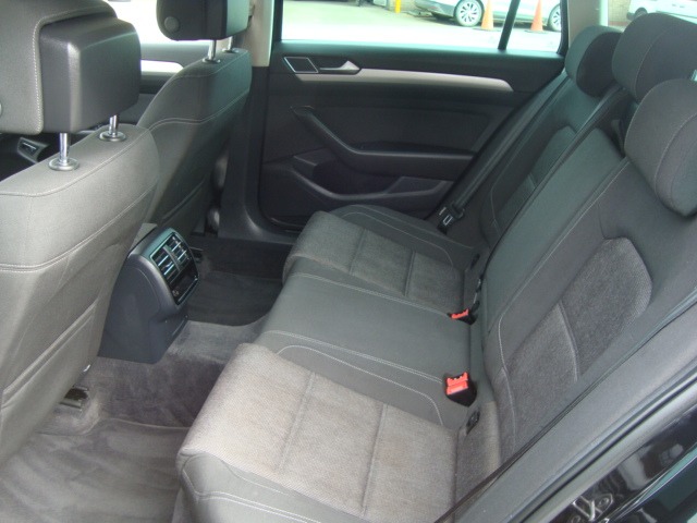 Used Volkswagen Passat 2015 for sale - 77981928: Photo 8