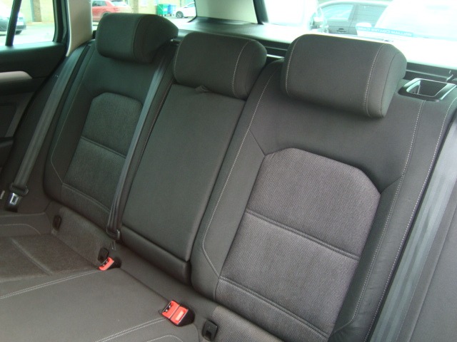 Used Volkswagen Passat 2015 for sale - 77981928: Photo 9