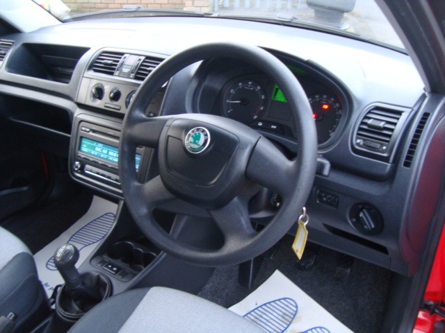 Used Skoda Fabia 2010 for sale - 77207243: Photo 12