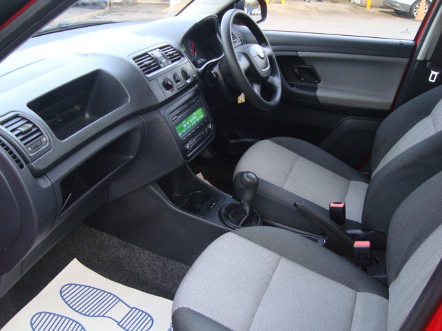 Used Skoda Fabia 2010 for sale - 77207243: Photo 5