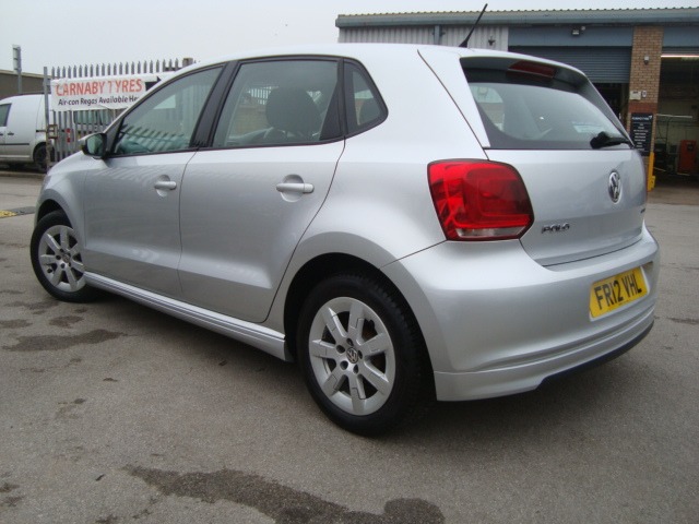 Used Volkswagen Polo 2012 for sale - 77453662: Photo 2